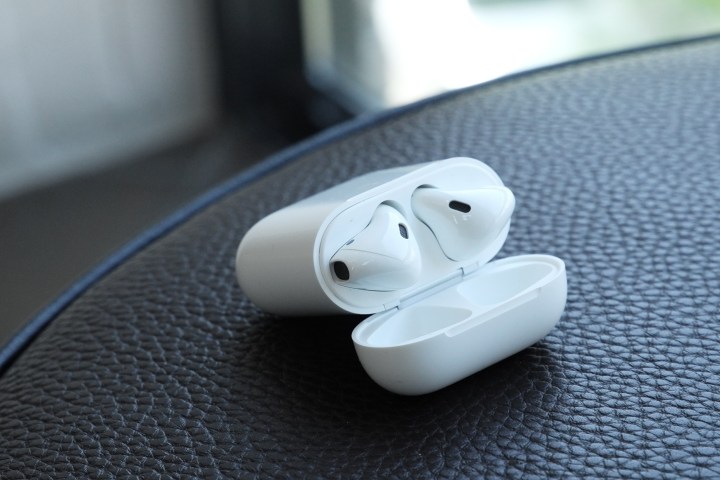 AirPods Deal Walmart Black Vendredi novembre 2021 Air Pods 2 Case de charge contre Galaxy Buds
