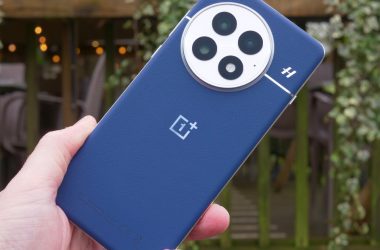 OnePlus 13 propose des astuces d'IA utiles et un correctif pour les problèmes d'appareil photo