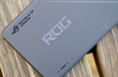 Asus a publié un téléphone avec un nom Samsung dessus