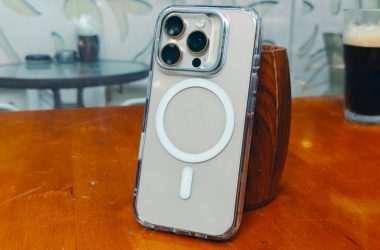 Ce boîtier abordable a corrigé le pire malheur de la commande de la caméra de l'iPhone