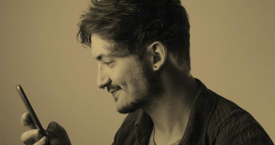 L'étude indique que l'augmentation horaire du temps d'écran augmente le risque de vision myope