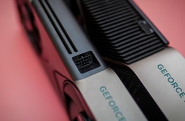 Certains GPU RTX 5090 manquent un peu de performance