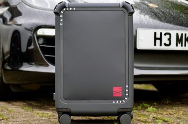 J'ai personnalisé les bagages inspirés du téléphone du téléphone du téléphone pour correspondre à ma voiture