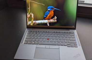 Cet ordinateur portable Lenovo Thinkpad avec 32 Go de RAM est de 45%