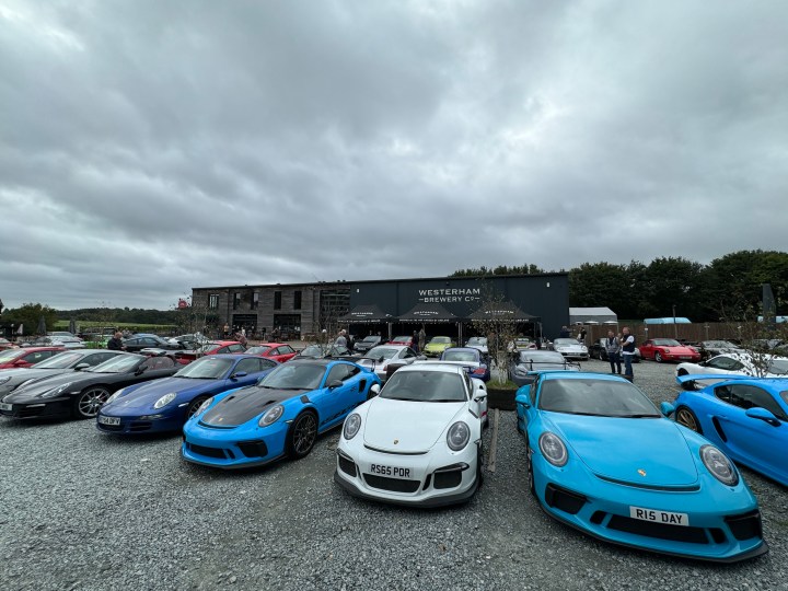 Une photo grand angle prise avec l'Apple iPhone 15 Pro Max.