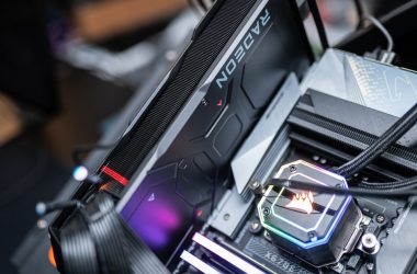 Nous avons enfin de bonnes nouvelles sur le RX 9070 XT d'AMD
