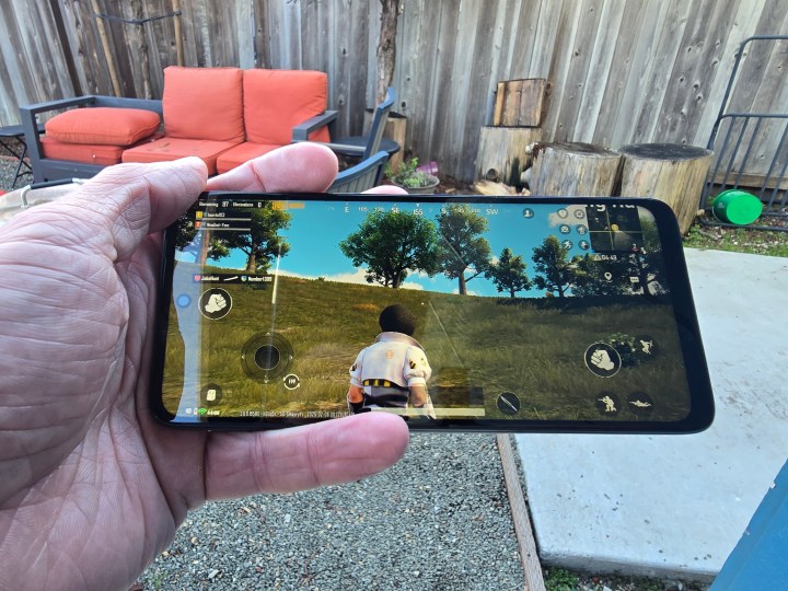 Moto G 2025 Jouant PUBG