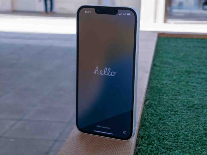 L'affichage iPhone 16E