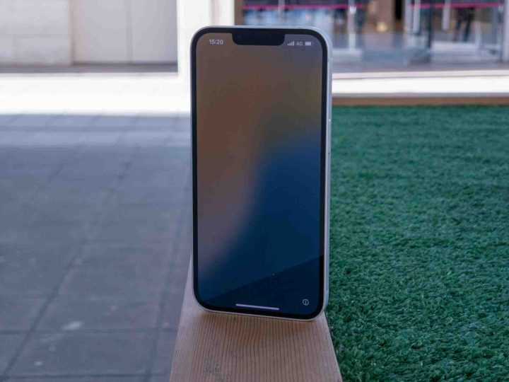 L'affichage iPhone 16E