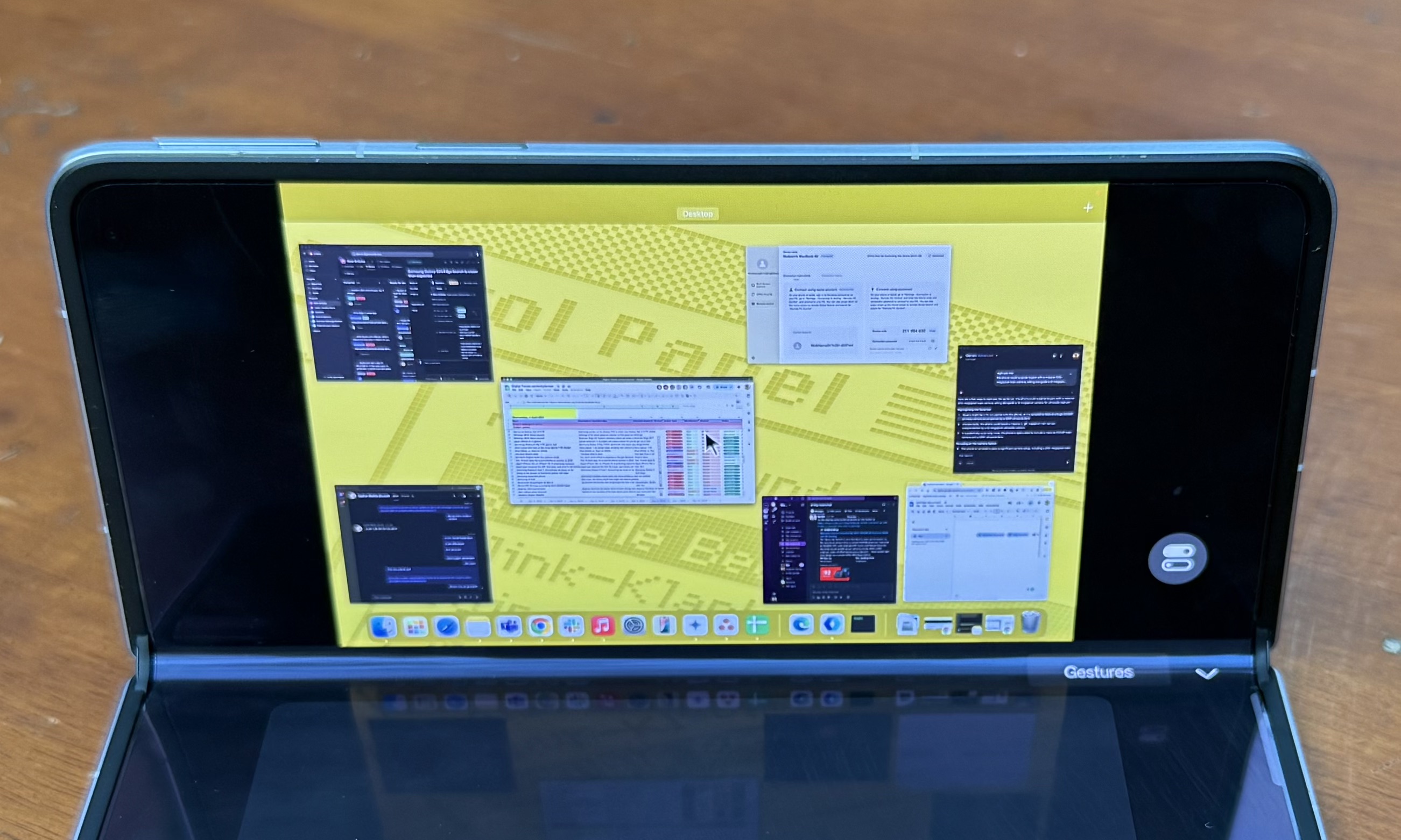 La connexion à distance à un Mac est établie sur l'Oppo Find N5.