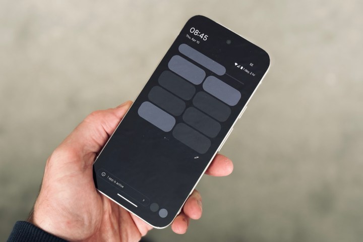 Le menu des paramètres rapides du pixel 9a, sans texte.