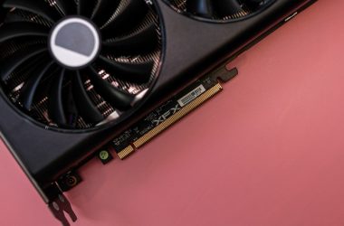 Des spécifications divulguées pour RX 9070 GRE d'AMD révèlent quelque chose que les joueurs ont vraiment besoin