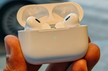 J'ai acheté 9 $ AirPods Pro, les résultats étaient choquants!