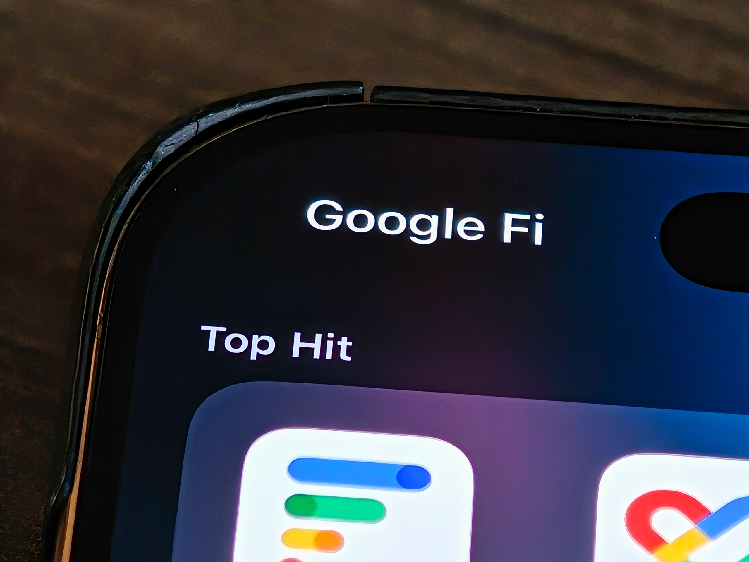 Nom du réseau Google Fi Wireless Carrier sur un iPhone 16 Pro