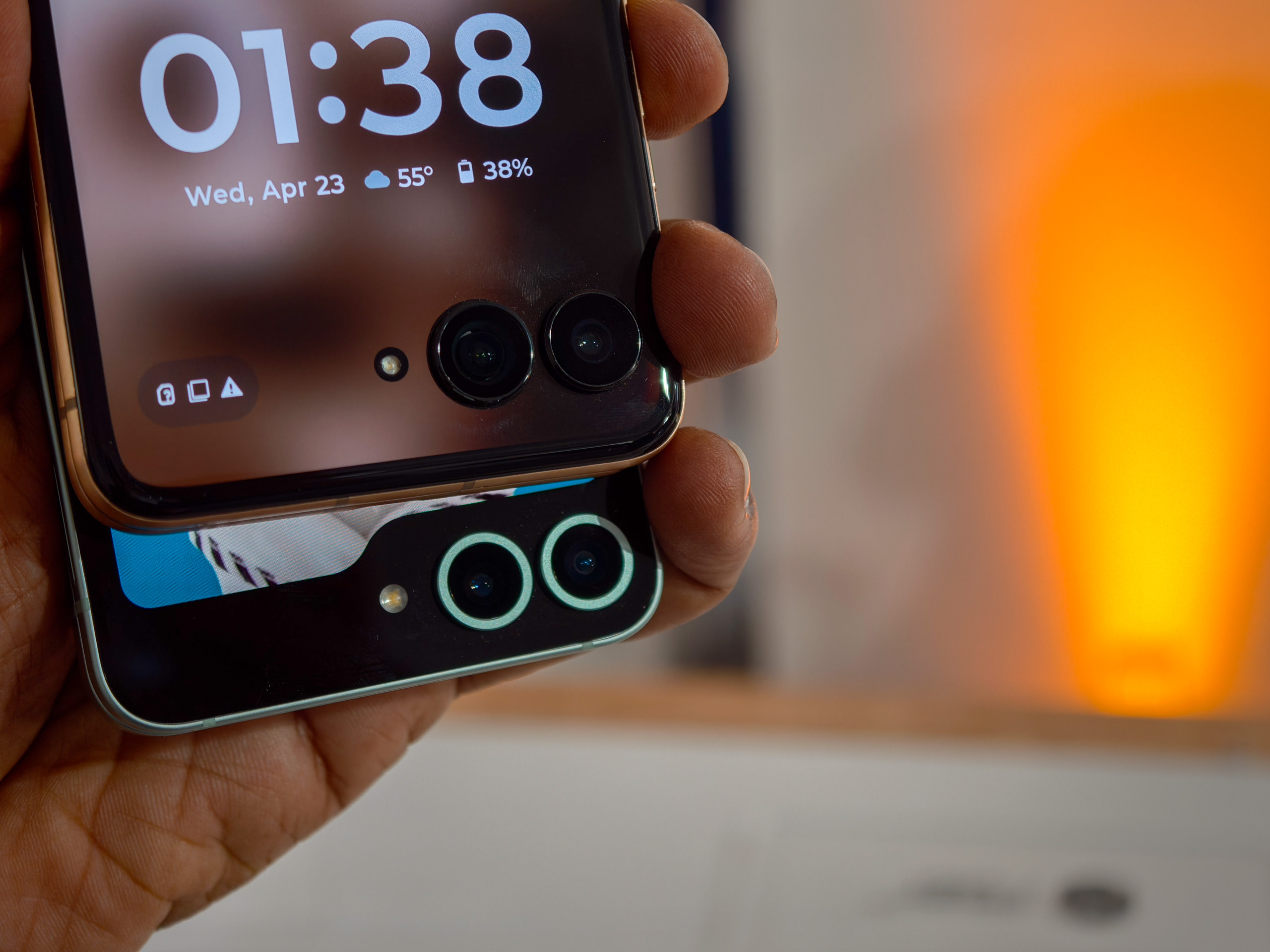 Galaxy Z Flip 6 vs Moto Razr Ultra 2025 Caméras