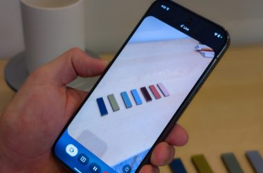 Google vient de donner une vision à l'IA, mais il n'est toujours pas disponible pour tout le monde