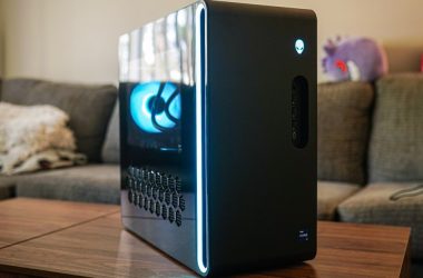 L'Alienware Aurora R16 est notre «meilleur PC de jeu», et c'est 400 $ de réduction
