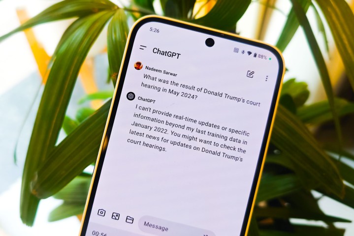 Chatgpt donnant une réponse sur sa coupure de connaissances.