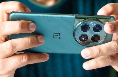 La dernière chance d'économiser 150 $ sur le OnePlus 12 implique une offre cachée dans la visée