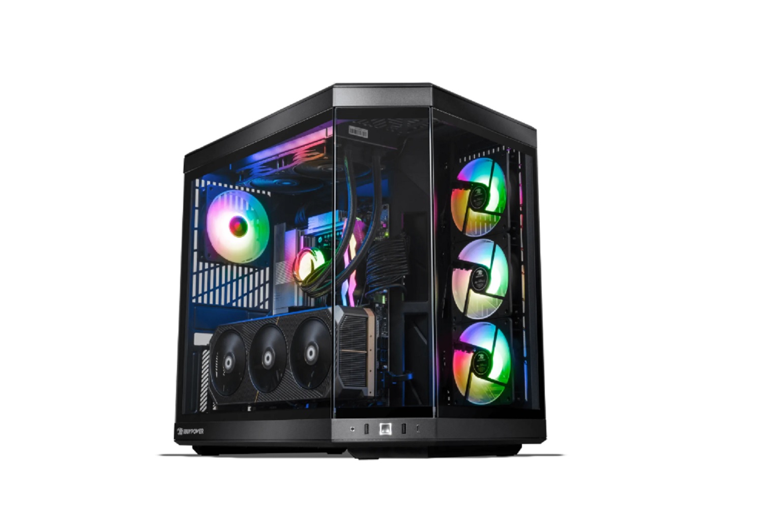 Le PC de jeu IBUYPOWER RDY Y70 R05 sur fond blanc.