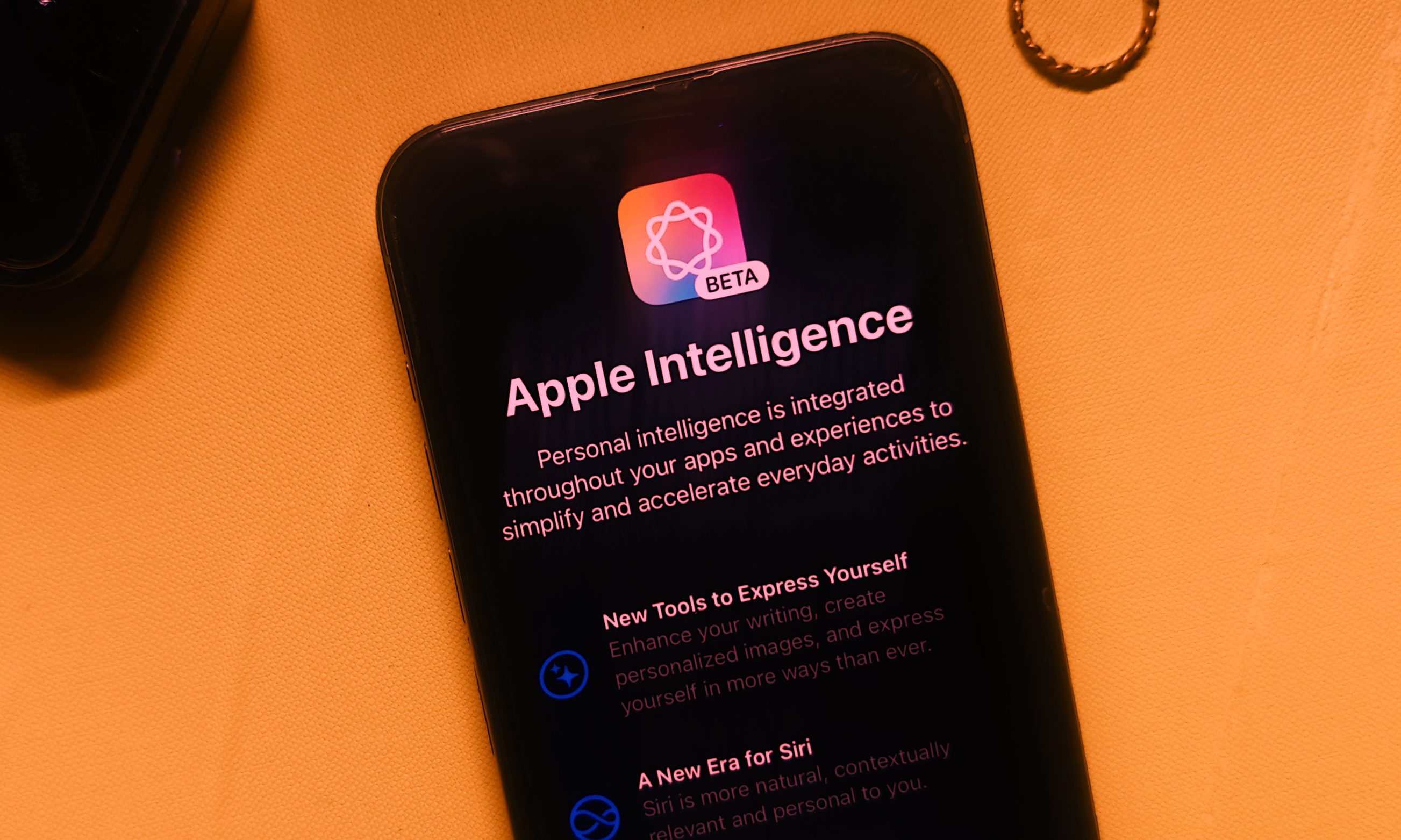 Mise à jour de l'intelligence d'Apple sur l'iPhone 15 Pro Max.