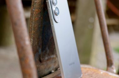 Samsung Galaxy S25 Edge Review: un pionnier que vous ne voudrez pas mettre