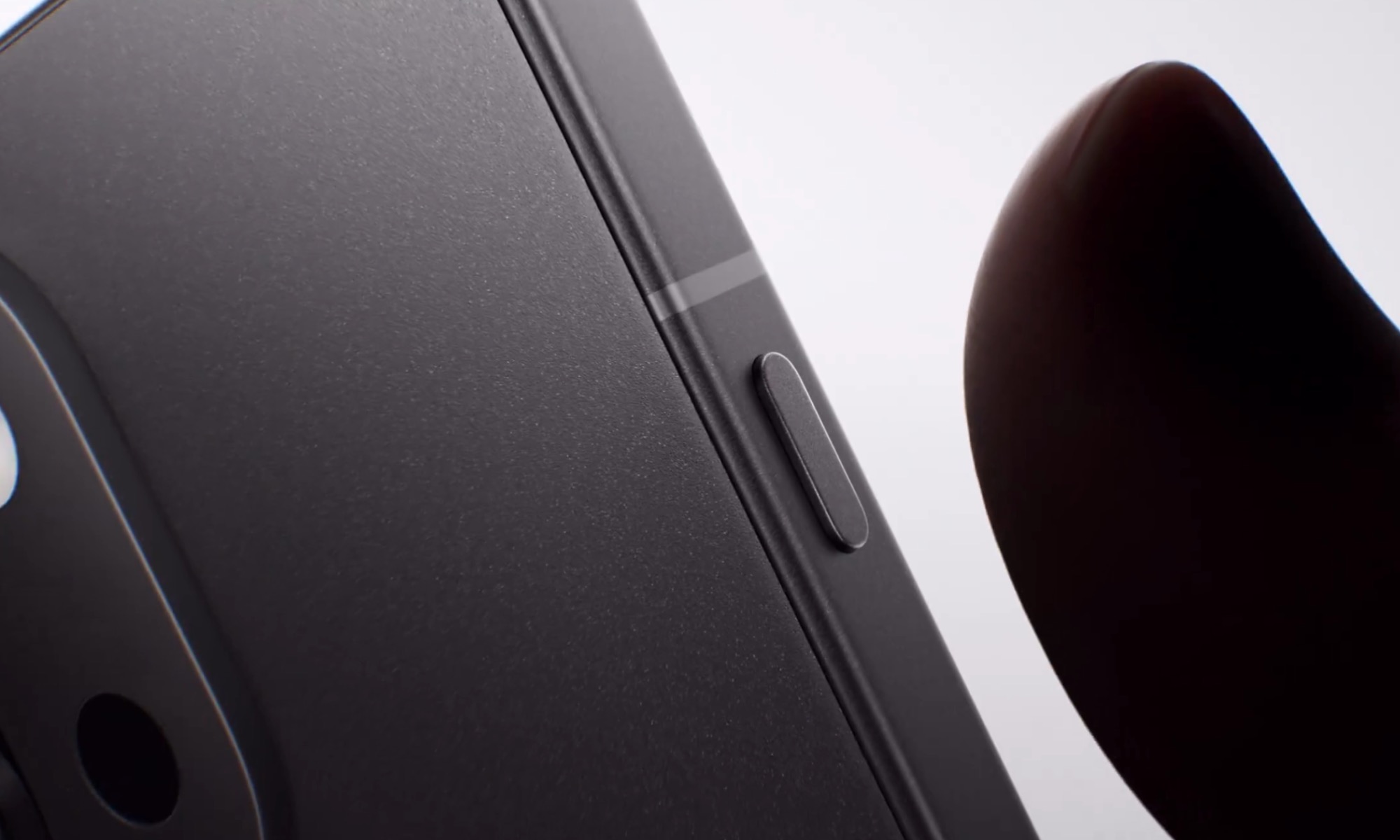 Plus clé sur le OnePlus 13s.