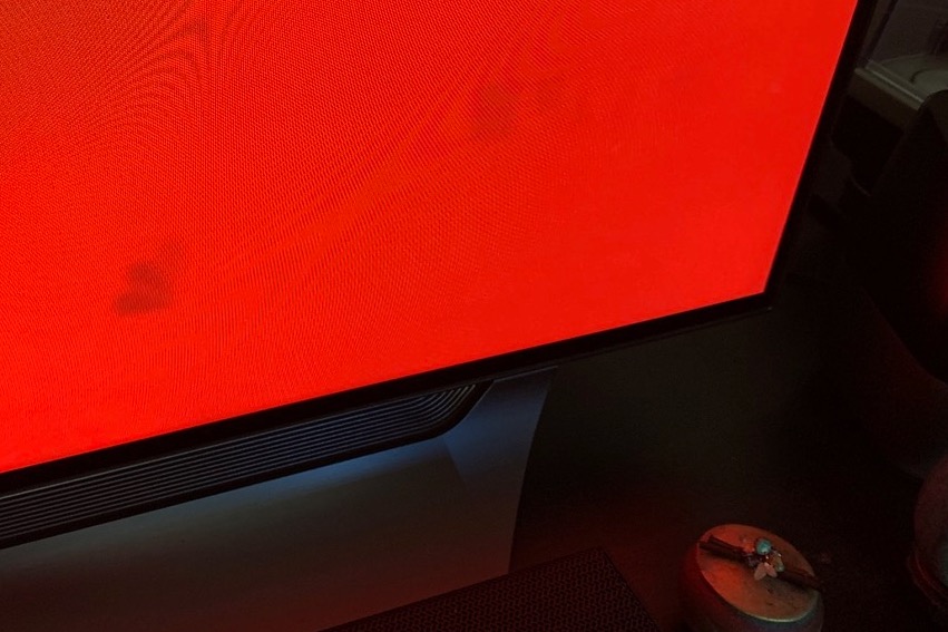 Exemple de brûlage d'écran sur un téléviseur OLED.