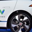 Waymo a rappelé 1 200 robotaxis à la suite de collisions avec des barrières routières