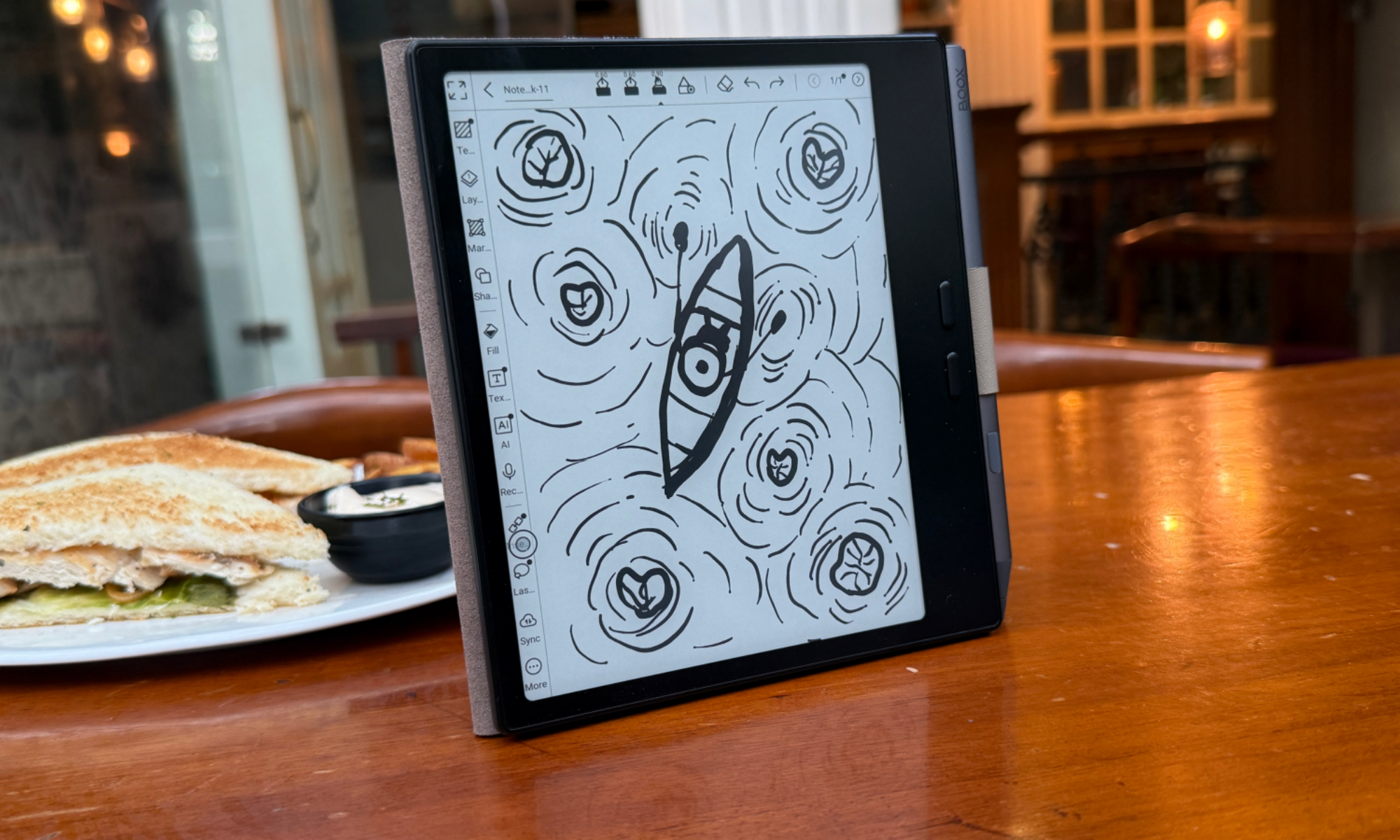 S'appuyant sur une note sur la tablette à encre BOOX GO 7 E.
