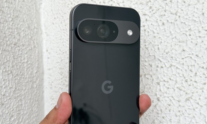 Bosse de caméra arrière du Google Pixel 9.