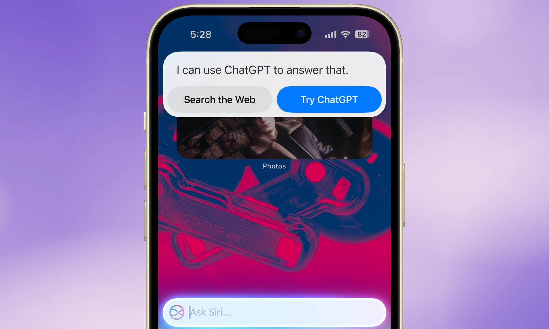 Siri déchargeant la requête utilisateur à chatgpt.