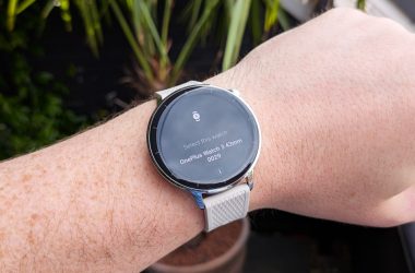 OnePlus dit que la petite montre `` sweet spot '' est de 43 mm, mais elle est plus grande qu'Apple, Samsung et Google