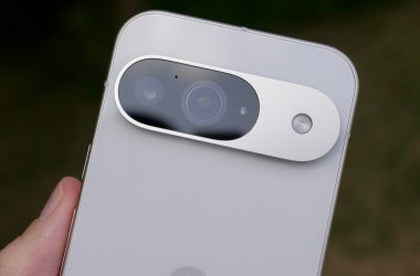 Google nous montre le Pixel 10 pour la première fois, mais c'est en fait un téléphone différent