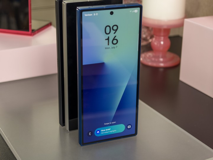 L'avant du Galaxy Z pli 7