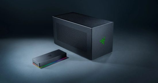 L'EGPU Core X V2 de Razer a des vitesses flamboyantes, mais pas de puissance intégrée?
