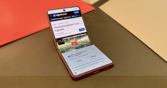 Un transporteur a une offre Bogo Samsung Galaxy Z Flip 7, voici comment l'obtenir