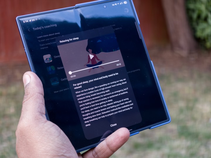 Samsung Sleep Coaching affiché sur l'affichage principal du Galaxy Z Fold 7
