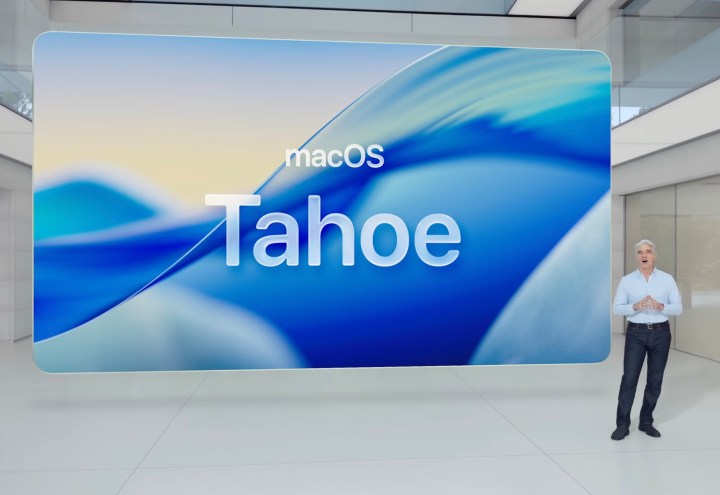 Apple dévoilant MacOS Tahoe au WWDC 2025.
