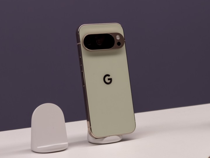 Google Pixel 10 Pro / 10 Pro XL Jade