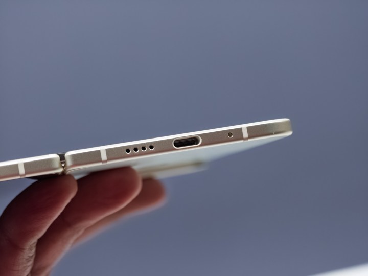 Google Pixel 10 Pro plie en jade