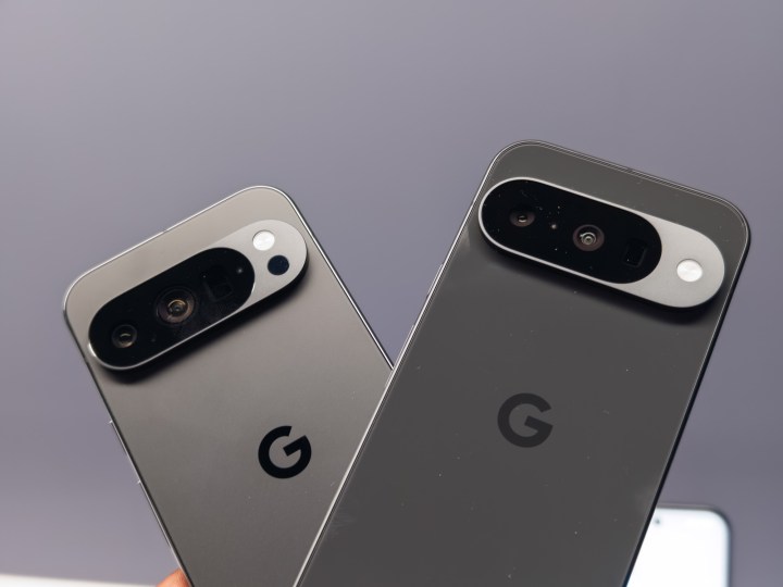 Google Pixel 10 vs Pixel 10 Pro