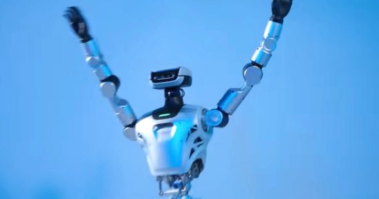 La «routine quotidienne» de ce robot humanoïde est un peu folle