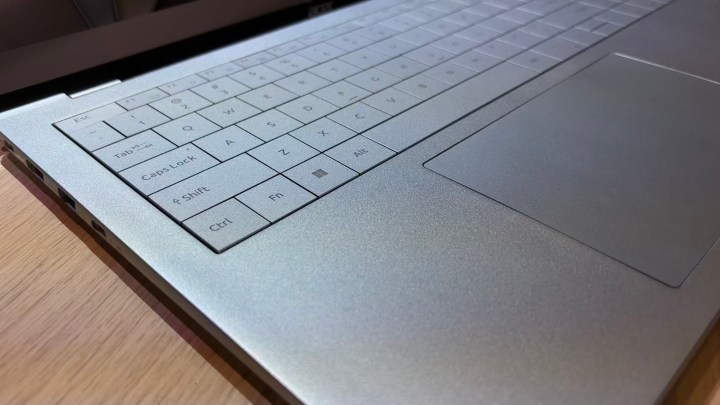 Acer Swift Air 16 Clavier exposé à IFA 2025.