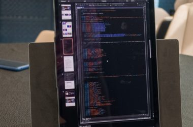 Les nouveaux concepts de Lenovo incluent un écran rotatif que je veux sur tous les ordinateurs portables