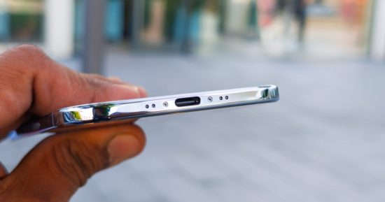 J'utilise l'air iPhone. Ne le jugez pas avant de l'essayer