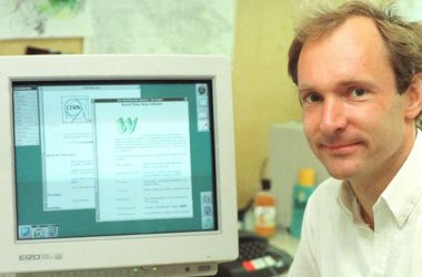 Le créateur du World Wide Web explique pourquoi il l'a donné gratuitement et ses regrets