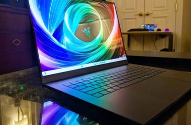 Les meilleurs ordinateurs portables de Razer sont maintenant jusqu'à 700 $ de réduction, et j'en achète définitivement un
