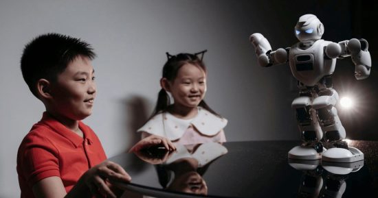 Un nombre inquiétant d’enfants utilisent l’IA et les experts s’inquiètent