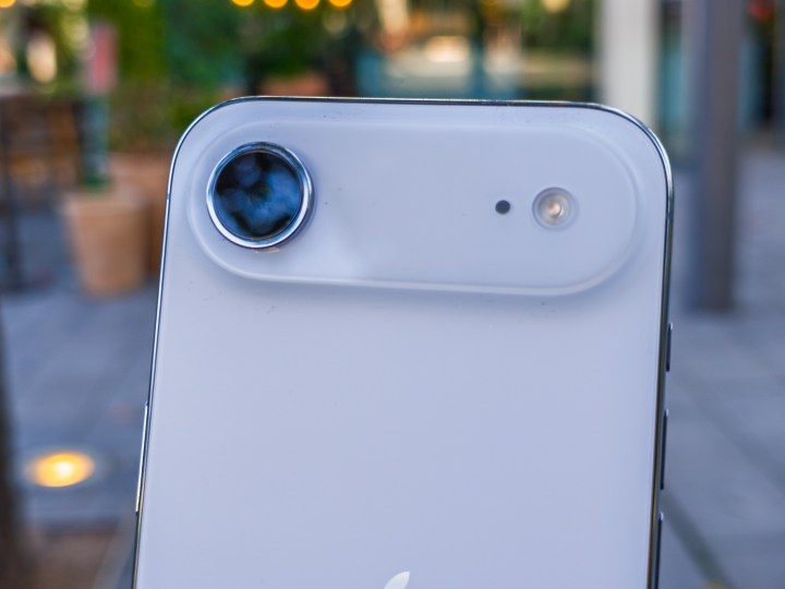 Appareil photo Apple iPhone Air bleu clair